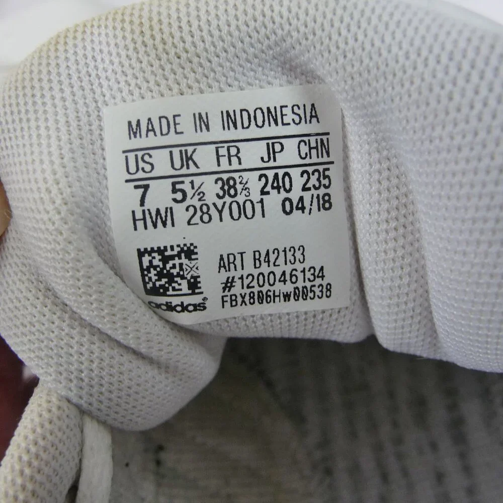 ADIDAS CLOUDFOAM LEATHER SNEAKERS SIZE 7